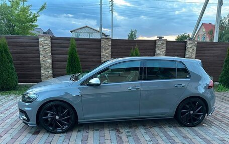 Volkswagen Golf R VII, 2017 год, 2 800 000 рублей, 3 фотография