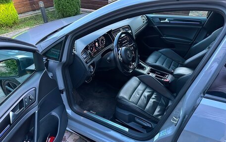 Volkswagen Golf R VII, 2017 год, 2 800 000 рублей, 10 фотография