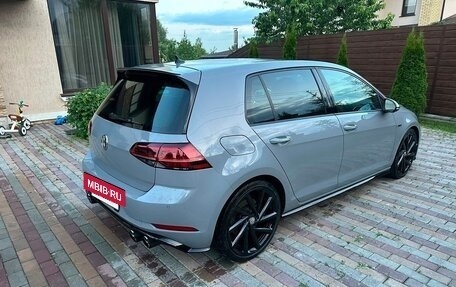Volkswagen Golf R VII, 2017 год, 2 800 000 рублей, 5 фотография