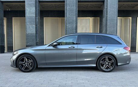 Mercedes-Benz C-Класс, 2019 год, 2 550 000 рублей, 4 фотография