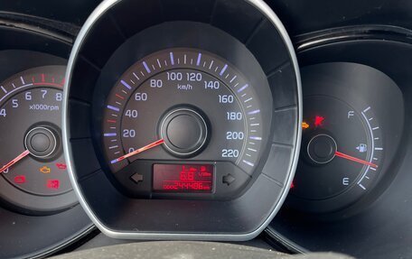 KIA Rio III рестайлинг, 2012 год, 750 000 рублей, 8 фотография