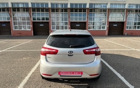 KIA Rio III рестайлинг, 2012 год, 750 000 рублей, 2 фотография