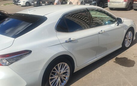 Toyota Camry, 2020 год, 2 450 000 рублей, 13 фотография