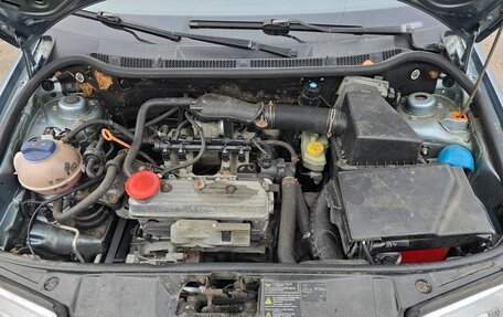 Skoda Fabia I, 2001 год, 360 000 рублей, 8 фотография