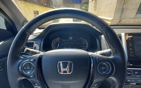 Honda Pilot III рестайлинг, 2020 год, 4 560 000 рублей, 18 фотография