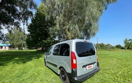 Peugeot Partner II рестайлинг 2, 2010 год, 480 000 рублей, 3 фотография