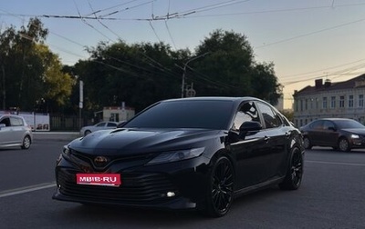 Toyota Camry, 2019 год, 3 070 000 рублей, 1 фотография