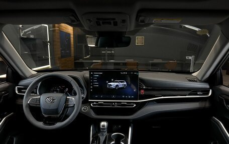 Toyota Highlander, 2026 год, 5 600 000 рублей, 22 фотография