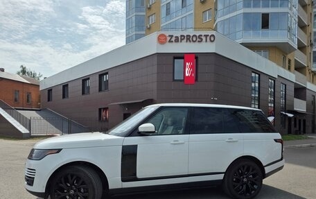 Land Rover Range Rover IV рестайлинг, 2021 год, 7 500 000 рублей, 3 фотография