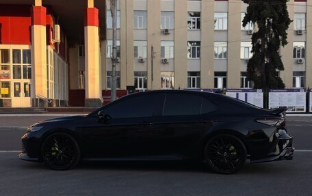 Toyota Camry, 2019 год, 3 070 000 рублей, 4 фотография
