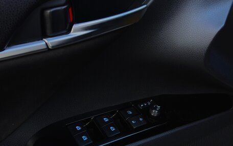 Toyota Camry, 2019 год, 3 070 000 рублей, 9 фотография