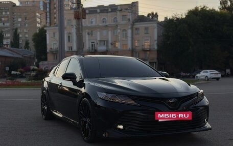 Toyota Camry, 2019 год, 3 070 000 рублей, 3 фотография
