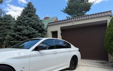 BMW 5 серия, 2020 год, 5 990 000 рублей, 4 фотография