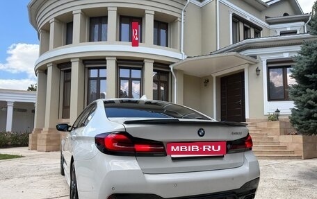 BMW 5 серия, 2020 год, 5 990 000 рублей, 5 фотография