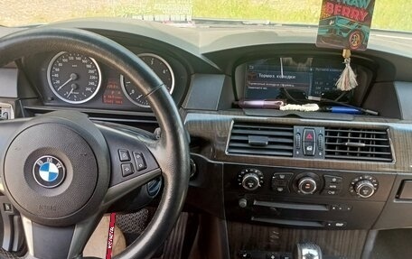 BMW 5 серия, 2006 год, 1 600 000 рублей, 11 фотография