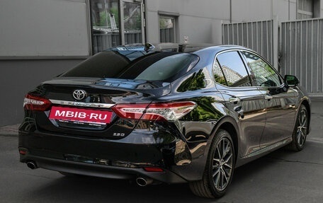 Toyota Camry, 2022 год, 3 390 000 рублей, 5 фотография