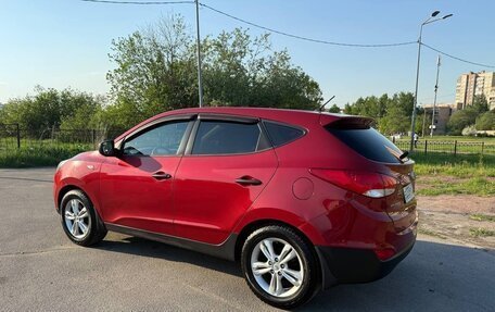Hyundai ix35 I рестайлинг, 2010 год, 950 000 рублей, 7 фотография