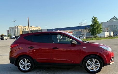 Hyundai ix35 I рестайлинг, 2010 год, 950 000 рублей, 4 фотография