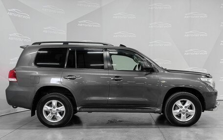 Toyota Land Cruiser 200, 2010 год, 3 147 000 рублей, 6 фотография