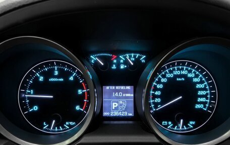 Toyota Land Cruiser 200, 2010 год, 3 147 000 рублей, 28 фотография