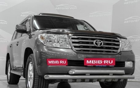 Toyota Land Cruiser 200, 2010 год, 3 147 000 рублей, 12 фотография