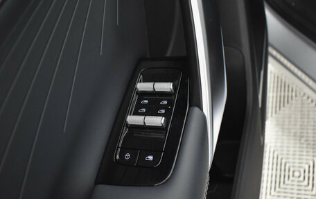 Geely Atlas, 2024 год, 3 000 000 рублей, 22 фотография