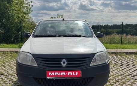 Renault Logan I, 2013 год, 295 000 рублей, 1 фотография