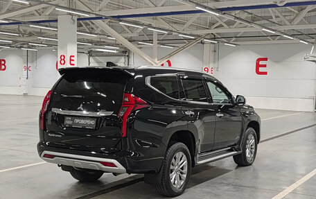 Mitsubishi Pajero Sport III рестайлинг, 2022 год, 3 990 000 рублей, 5 фотография