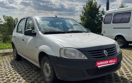 Renault Logan I, 2013 год, 295 000 рублей, 3 фотография