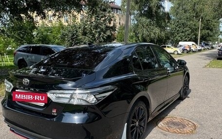 Toyota Camry, 2022 год, 3 500 000 рублей, 3 фотография