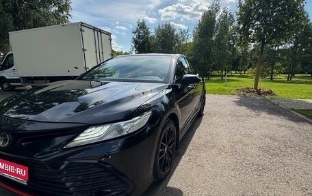 Toyota Camry, 2022 год, 3 500 000 рублей, 9 фотография