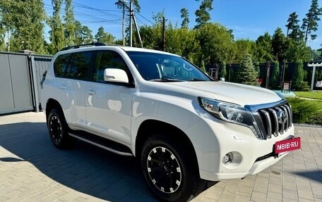 Toyota Land Cruiser Prado 150 рестайлинг 2, 2015 год, 4 075 000 рублей, 7 фотография