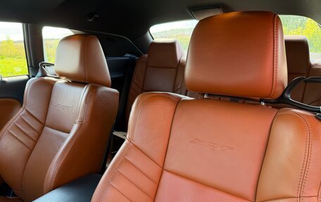 Dodge Challenger III рестайлинг 2, 2015 год, 5 850 000 рублей, 6 фотография