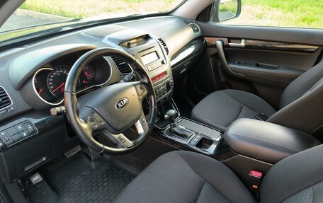 KIA Sorento II рестайлинг, 2017 год, 2 200 000 рублей, 16 фотография