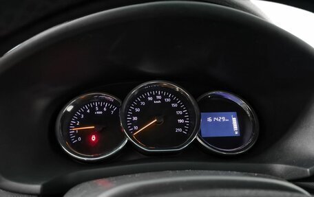 Renault Sandero II рестайлинг, 2016 год, 794 000 рублей, 15 фотография