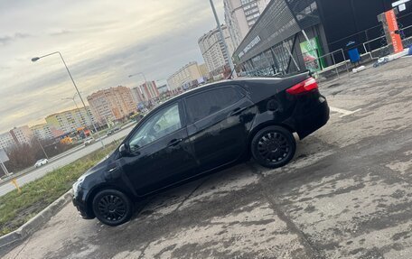 KIA Rio III рестайлинг, 2013 год, 320 000 рублей, 10 фотография