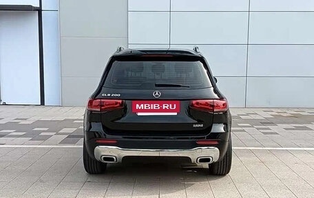 Mercedes-Benz GLB, 2023 год, 2 600 999 рублей, 3 фотография