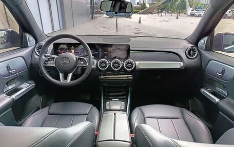 Mercedes-Benz GLB, 2023 год, 2 600 999 рублей, 18 фотография
