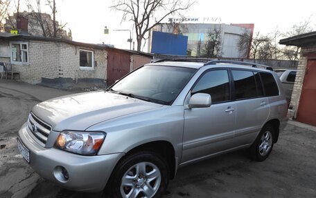 Toyota Highlander III, 2003 год, 800 000 рублей, 4 фотография