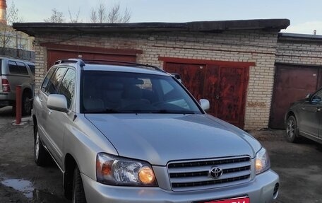 Toyota Highlander III, 2003 год, 800 000 рублей, 3 фотография