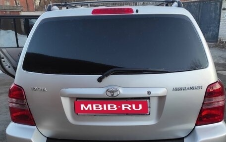 Toyota Highlander III, 2003 год, 800 000 рублей, 5 фотография