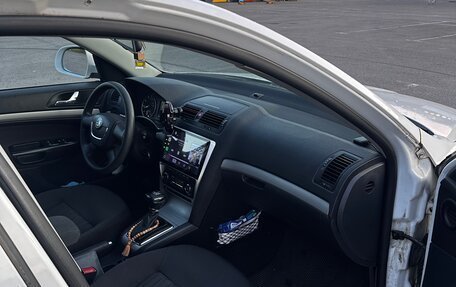 Skoda Octavia, 2009 год, 405 000 рублей, 9 фотография