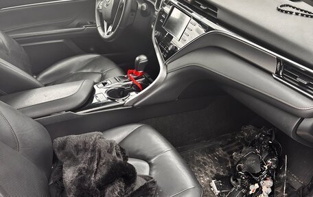Toyota Camry, 2019 год, 800 000 рублей, 7 фотография