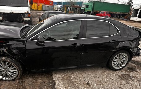 Toyota Camry, 2019 год, 800 000 рублей, 13 фотография