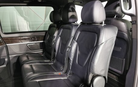 Mercedes-Benz V-Класс, 2020 год, 5 495 000 рублей, 15 фотография