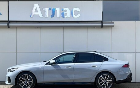 BMW 5 серия, 2025 год, 7 690 000 рублей, 6 фотография