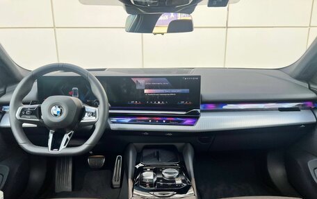 BMW 5 серия, 2025 год, 7 690 000 рублей, 11 фотография