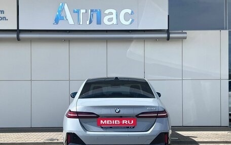 BMW 5 серия, 2025 год, 7 690 000 рублей, 9 фотография