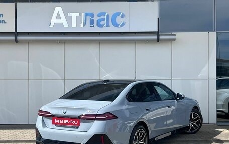 BMW 5 серия, 2025 год, 7 690 000 рублей, 2 фотография