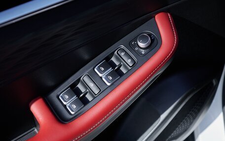 Geely Coolray I, 2023 год, 1 790 000 рублей, 12 фотография